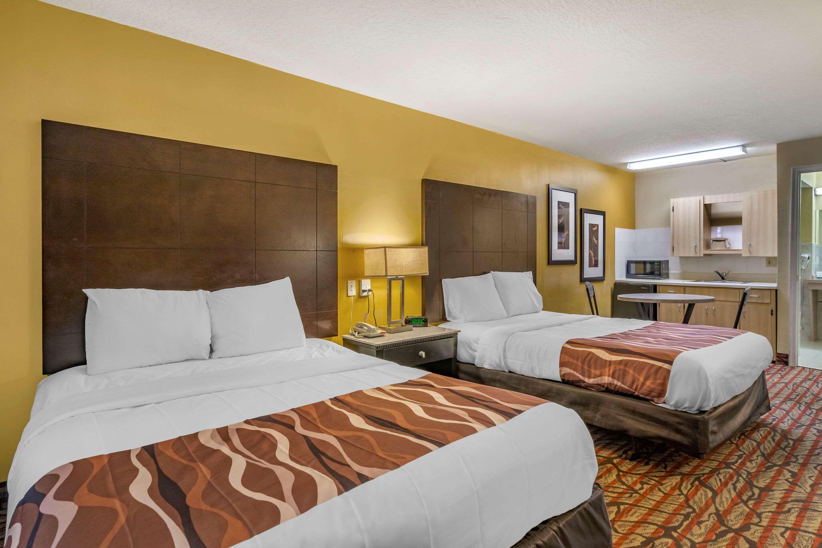 Rodeway Inn Central Clearwater Beach Kültér fotó